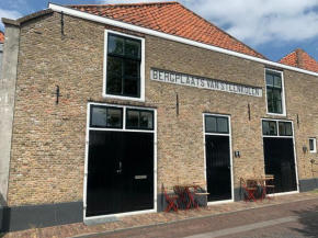 Pakhuis aan de Haven - bakboord